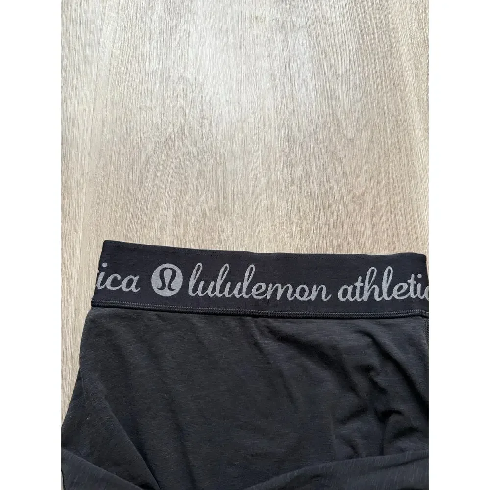 Lululemon Inner Essence Skirt, Black, Size 6, Athleisure, sporty, Athletic